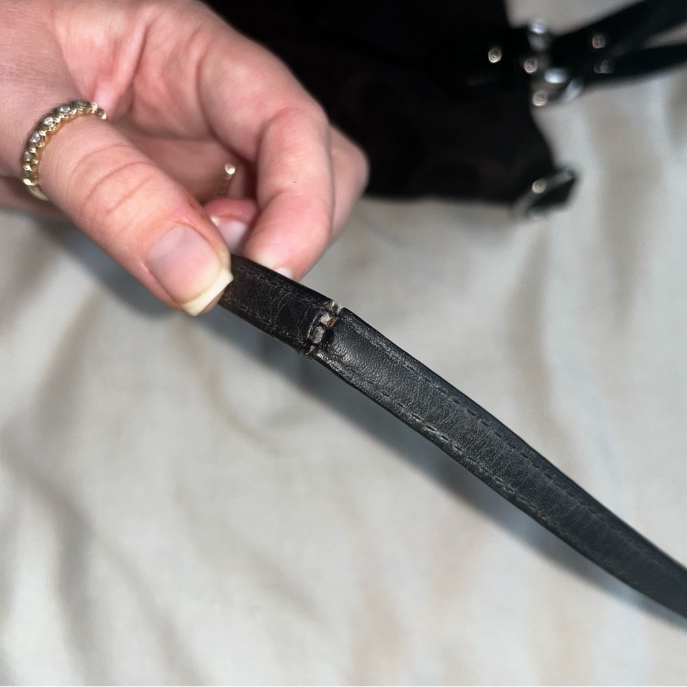 COACH SHOULDER PURSE BLACK BUCKLE WITH REMOVABLE STRAP - Picture 11 of 13